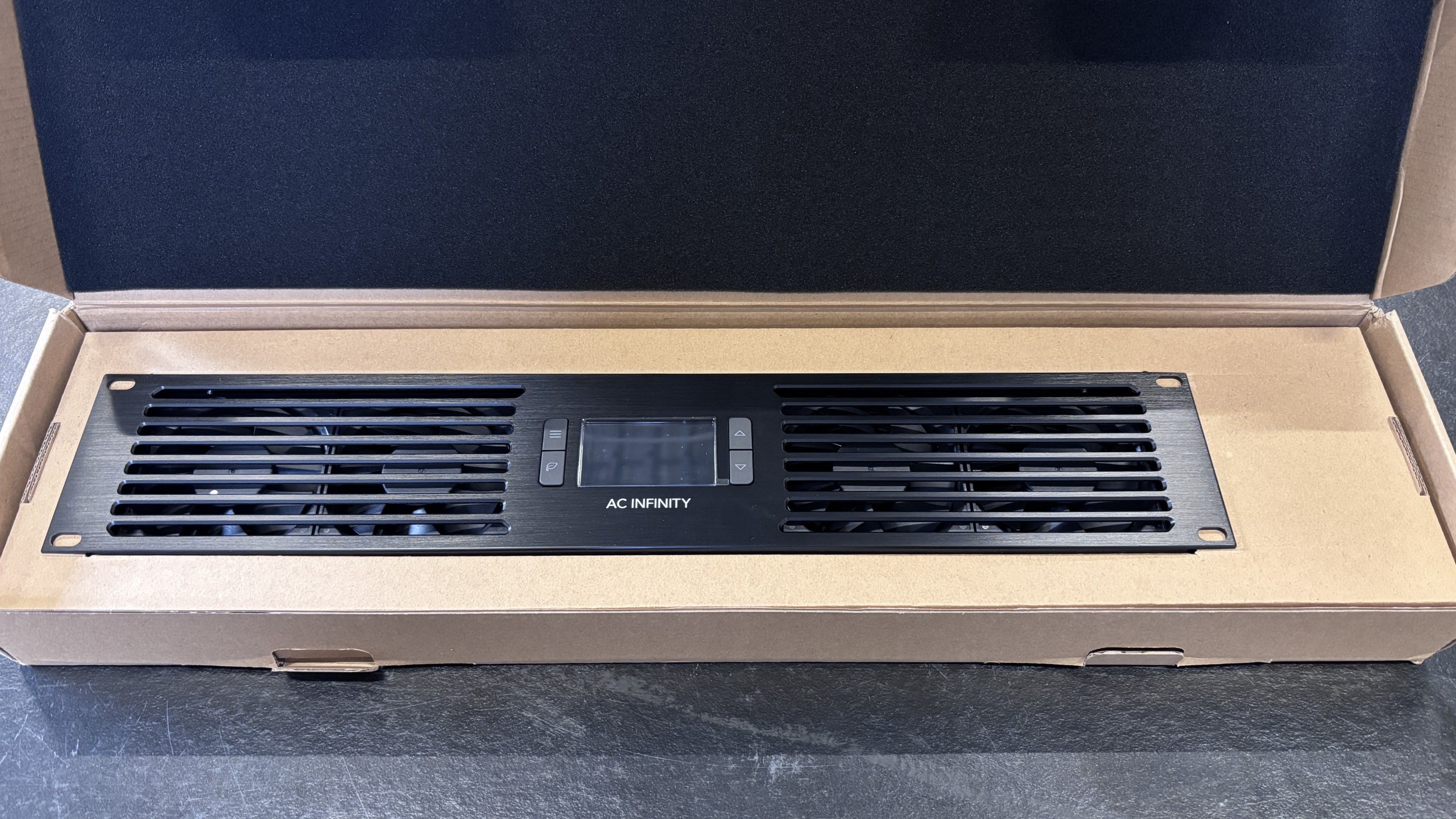 AC Infinity CLOUDPLATE T7-N Intake (AI-CP2H 2U) 